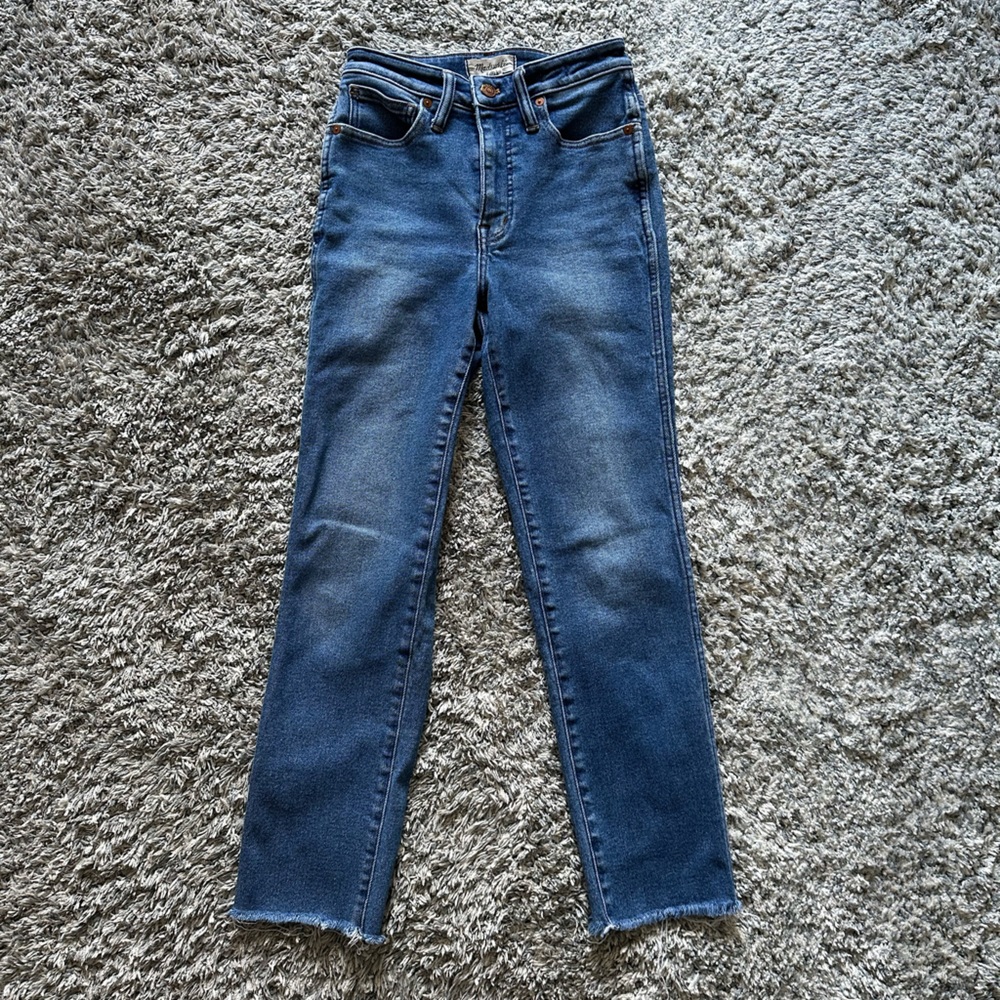 Madewell curvy stovepipe blue jeans